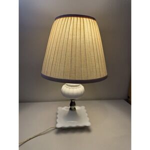 Vintage Milk Glass Leviton Table Accent Table Lamp 15" with Shade USA